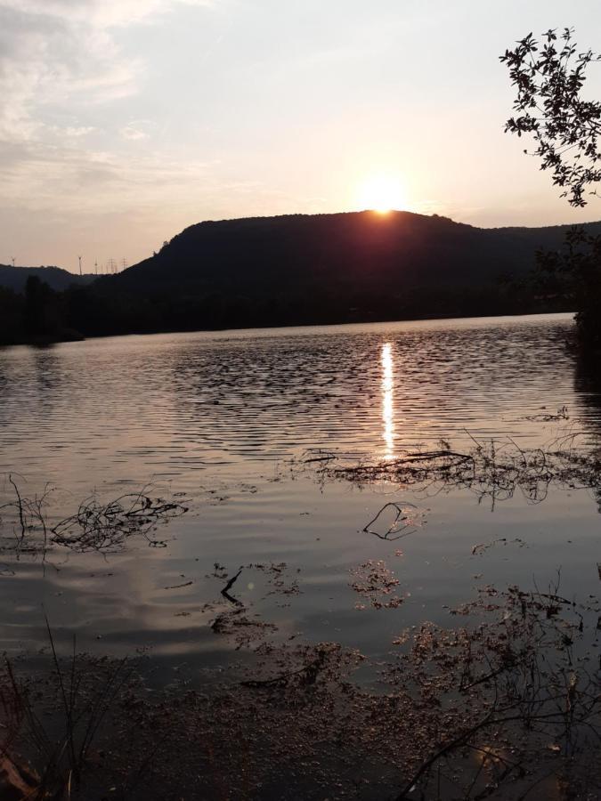 Ferienhaus Am Weserberglandsee Lauenforde Экстерьер фото